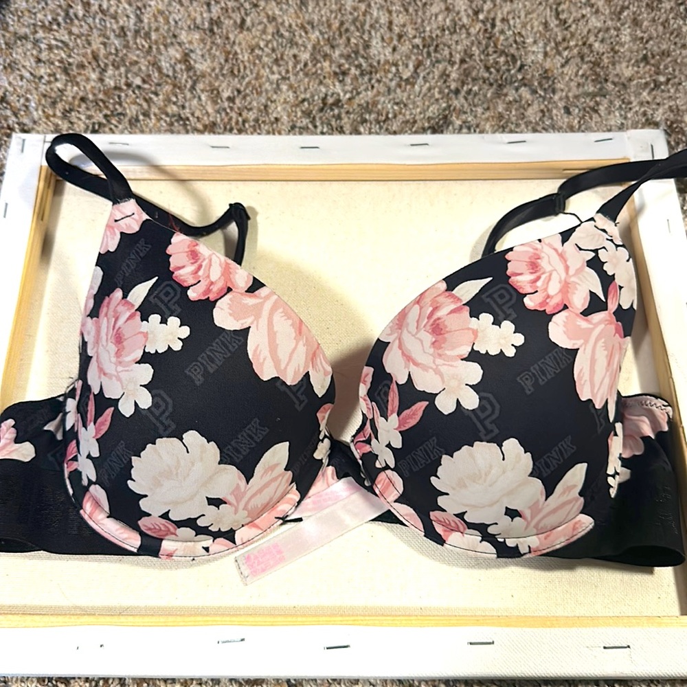 PINK bra
